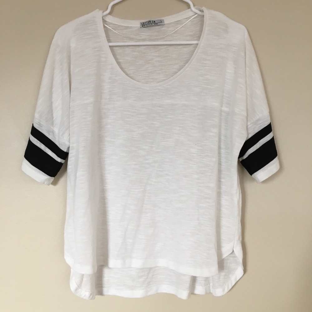 Crop Top Striped sleeves
